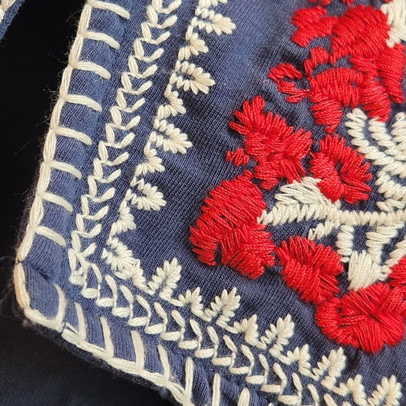 Calessa Top Women's L Navy Blue Cotton Red Embroidered Ethnic Boho 70s Relaxed - Picture 8 of 14